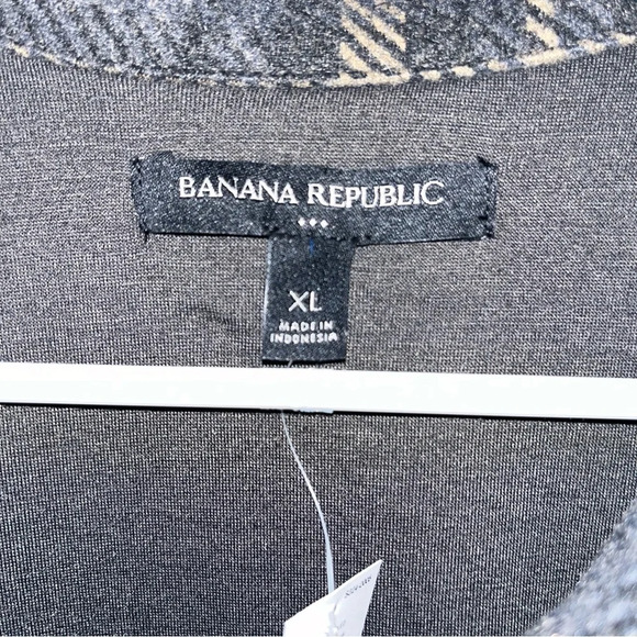 NWT BANANA REPUBLIC WOMEN’S SHORT PLAID JACKET |  Size X-Large |  $120 - Picture 5 of 8